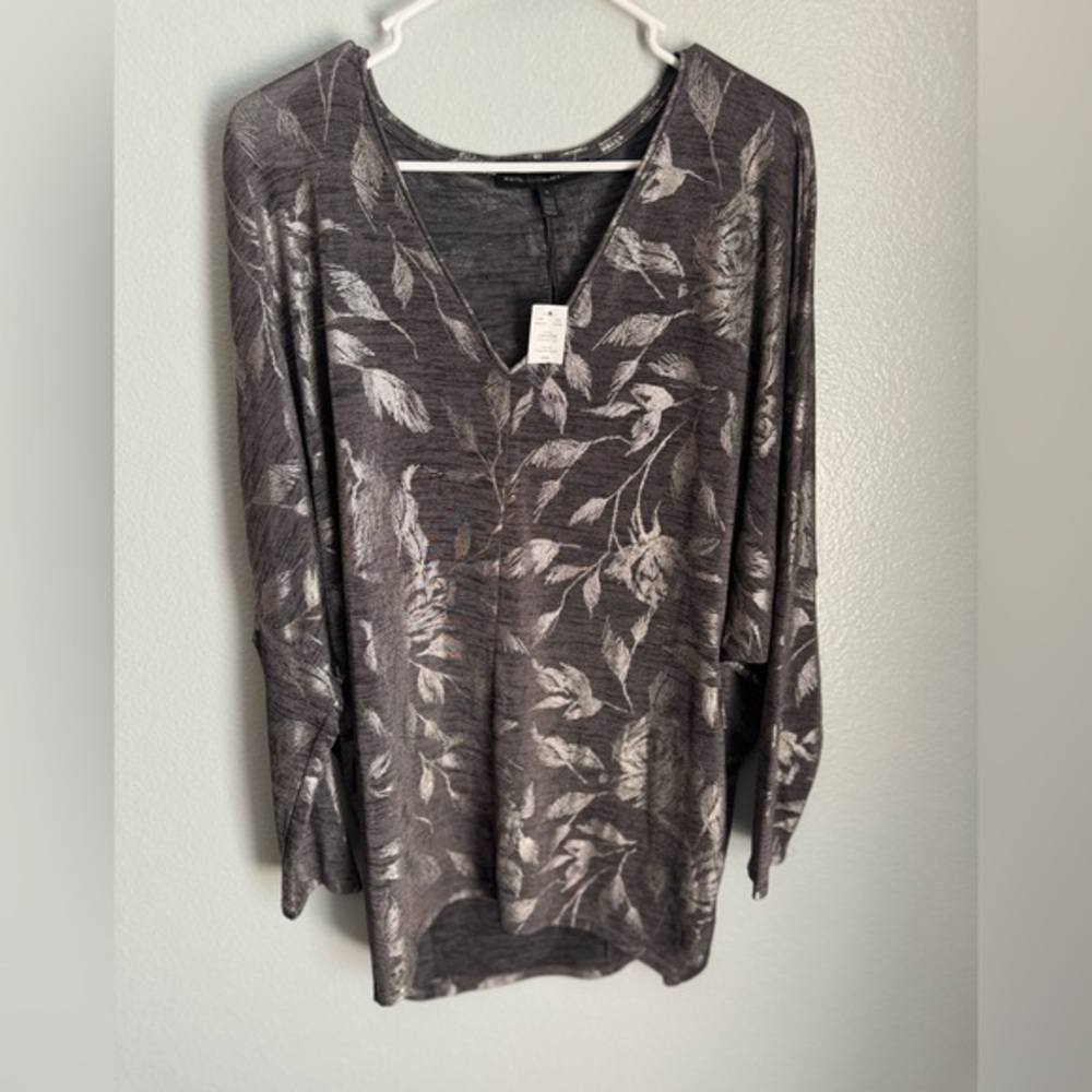 White House Black MarketJetsetter Tunic Top – NWT – Size Large